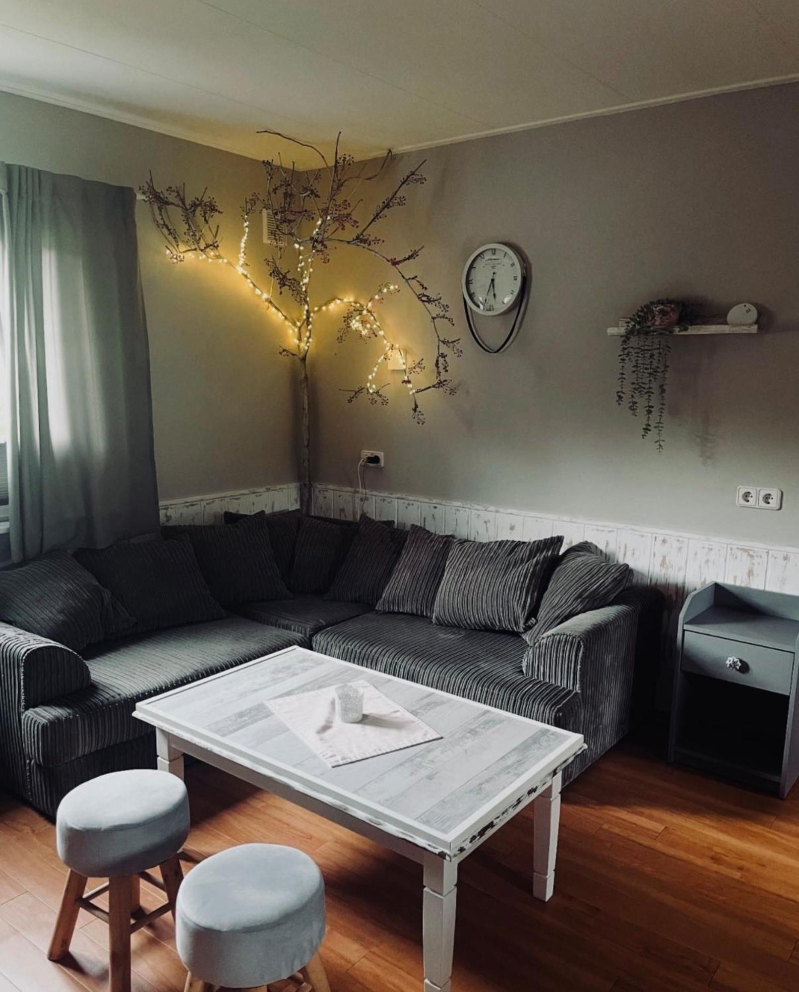 Ferienhaus "Zauberwald" Mit Pelletofen & Sauna เมสเชอเดอ ภายนอก รูปภาพ